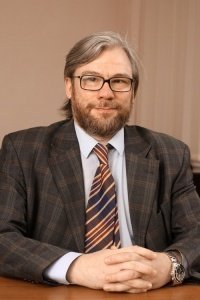 Емельянов Виталий Давидович Кандидат медицинских наук, кандидат педагогических наук, доцент ФГБОУ ВО СЗГМУ им. И.И.Мечникова Санкт-Петербург 